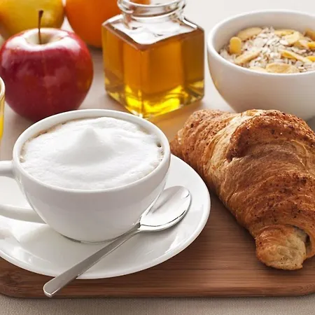 Tea Deluxe - Otel 3*