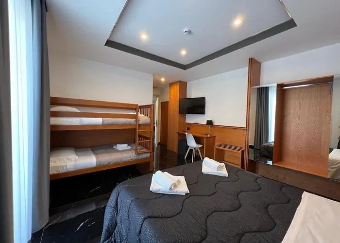 Tea Deluxe - 酒店 3*